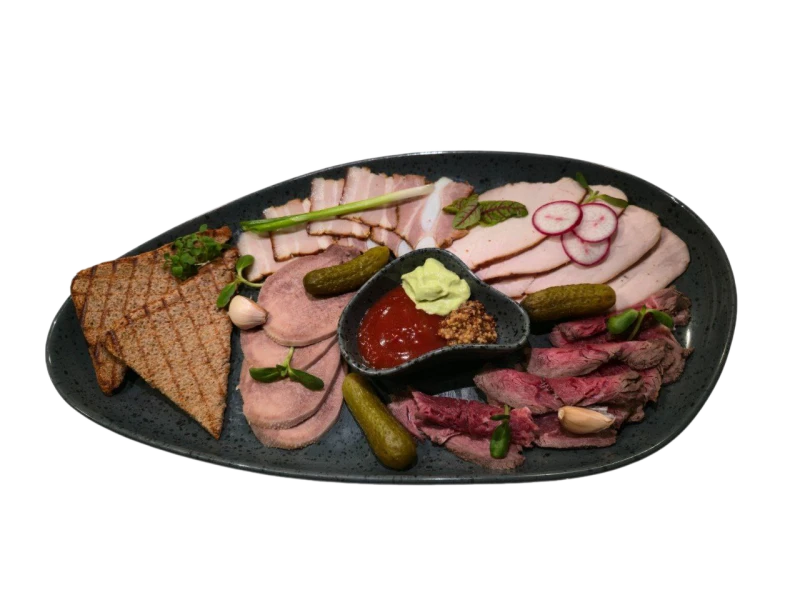 Мясная тарелка