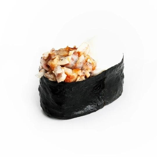 Гункан с угрем и сыром