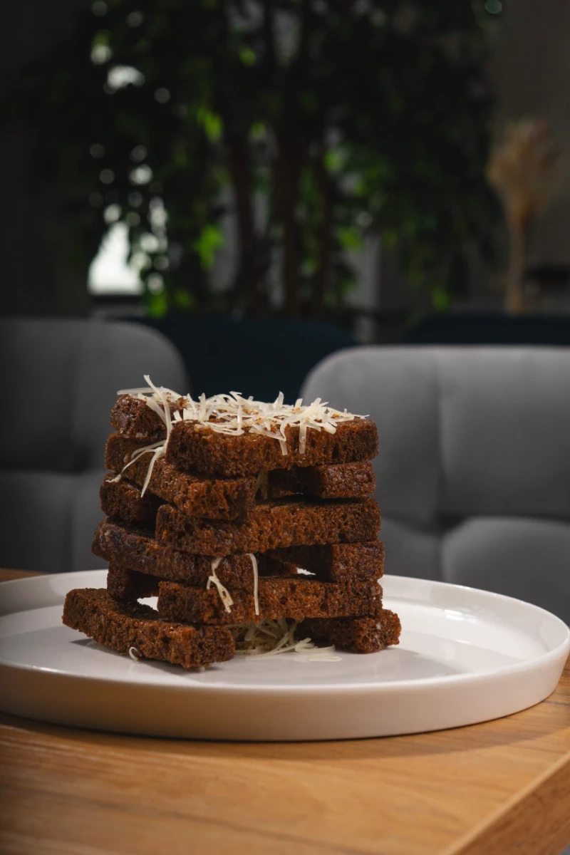 Гренки из бородинского хлеба