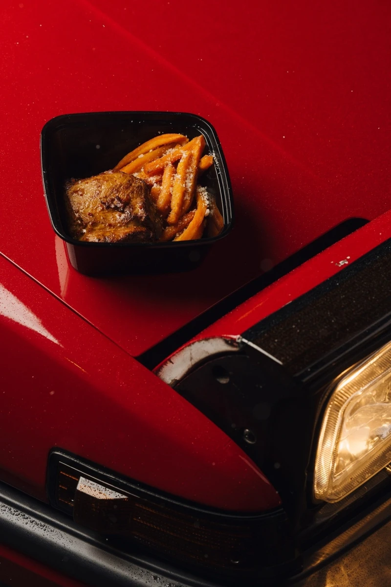 Стейк из свинины в имбирном соусе 