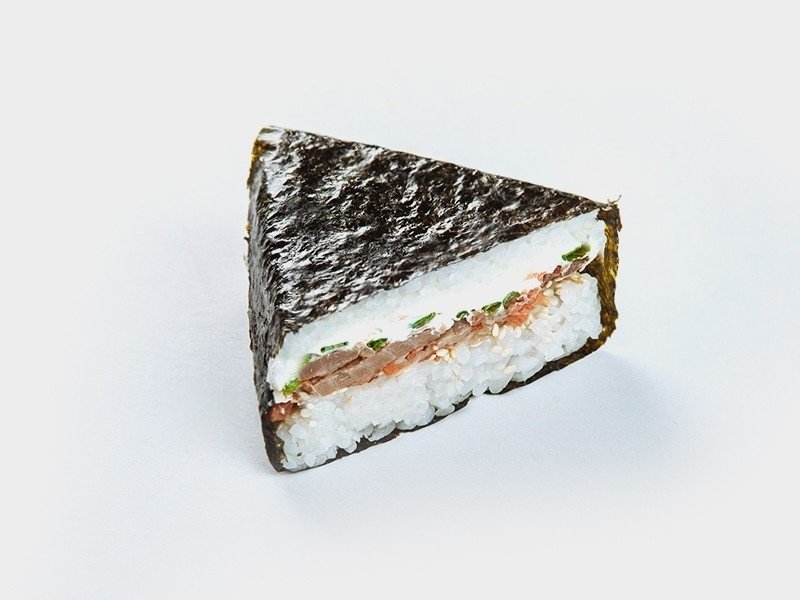  Онигири сяке терияки 130 гр