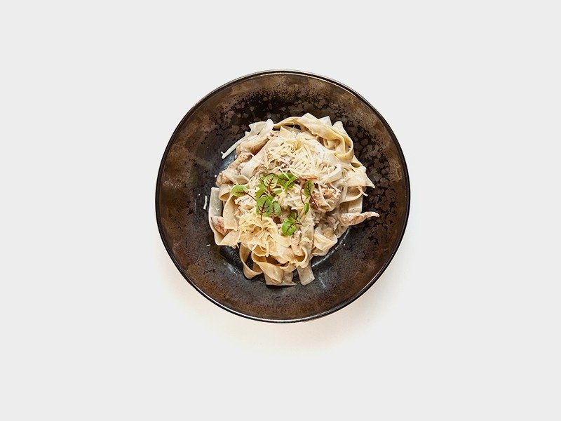 Феттуччине с курицей 320 гр