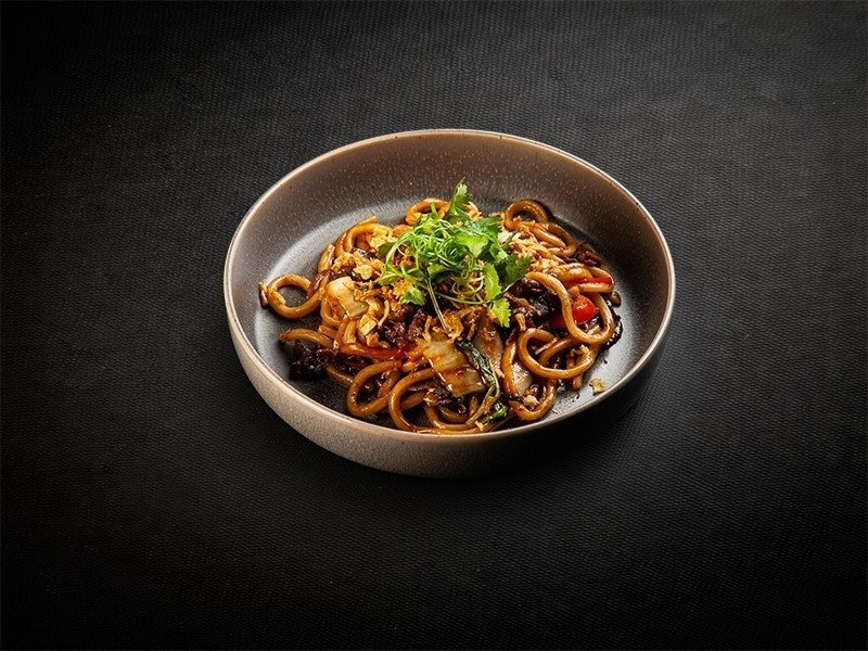 26 Якинику удон в азиатском соусе 300 гр