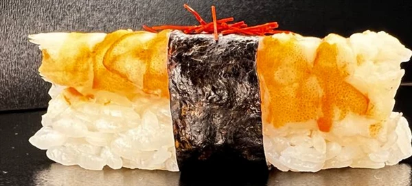 Суши с креветкой