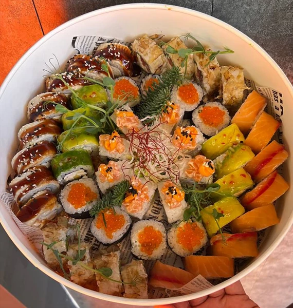 Бокс "Праздничный"