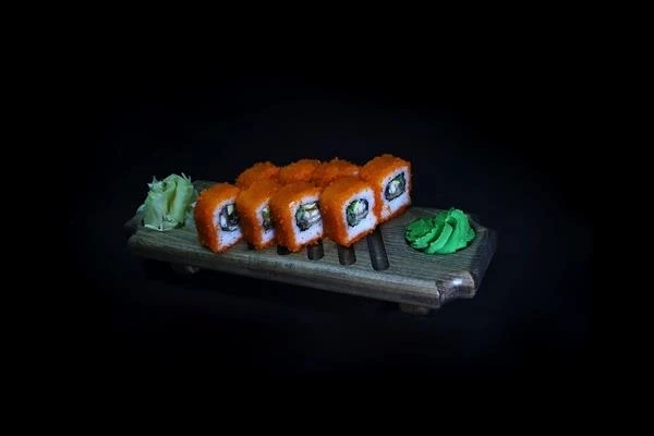 Калифорния с угрем