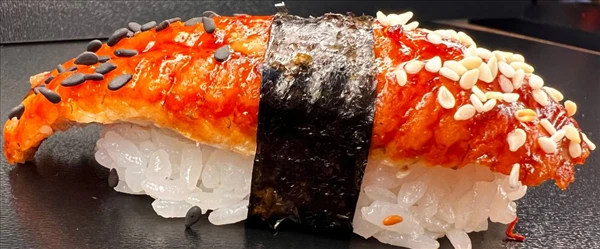 Суши с угрем