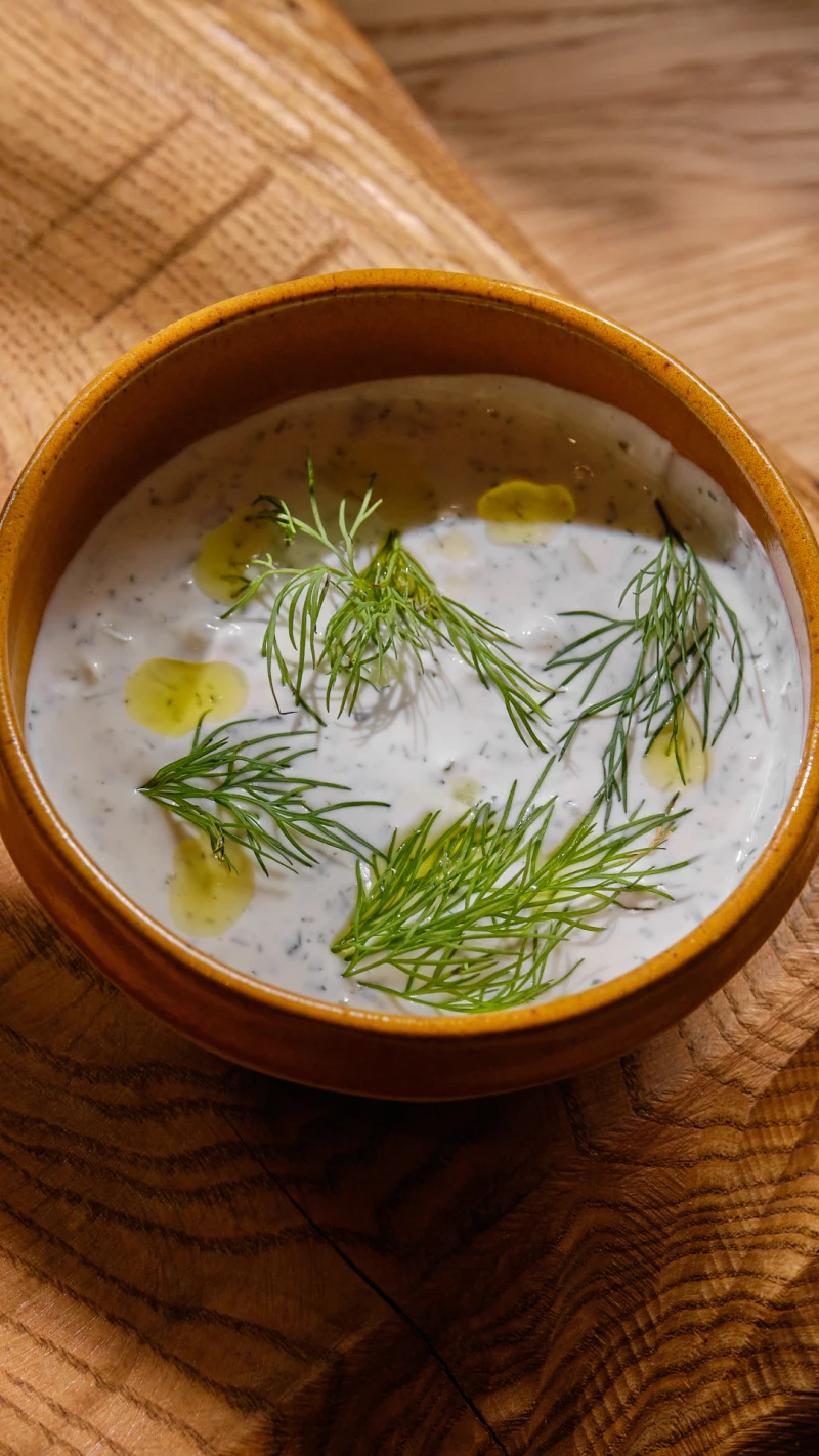 Дзадзыки, масло тархун