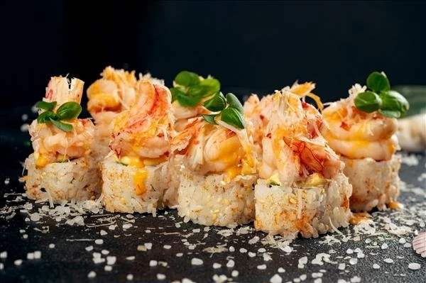 Лангустин с камчатским крабом 