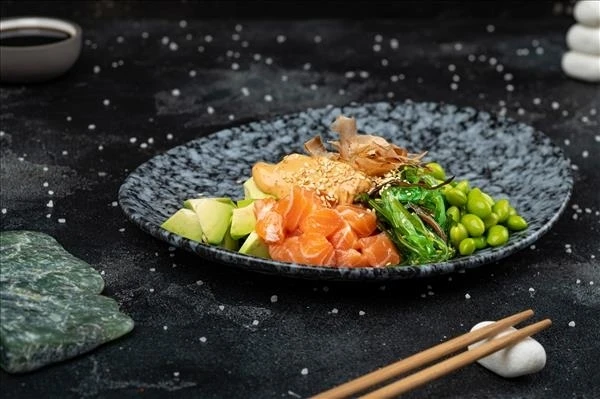 Поке с лососем классика