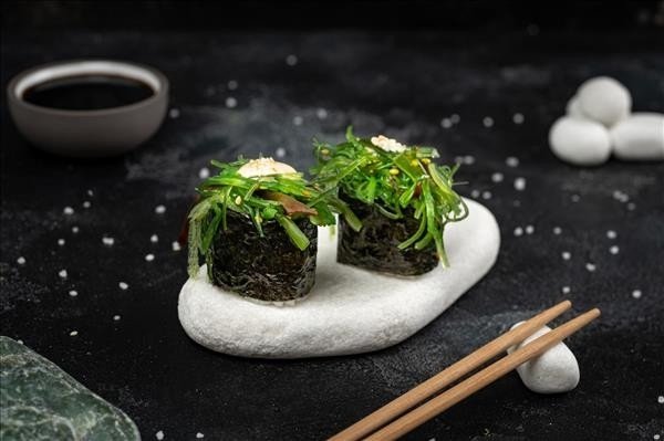 Гункан с чукой 2 шт