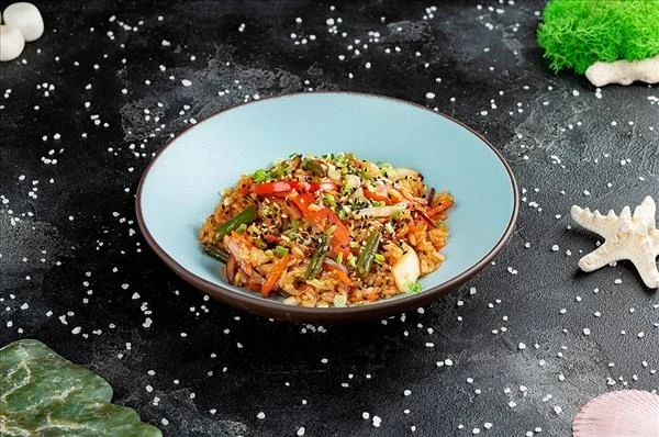 Рис жаренный с овощами*