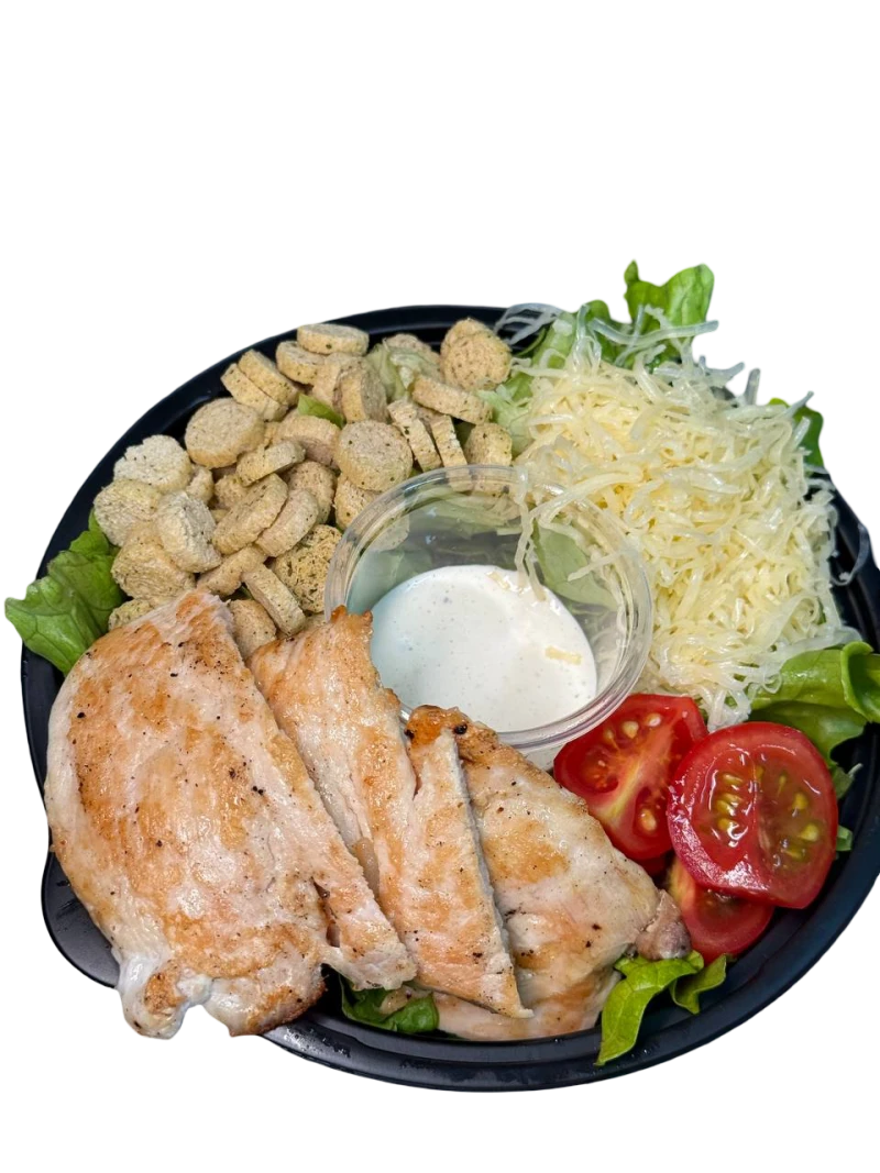 Салат Цезарь с курицей