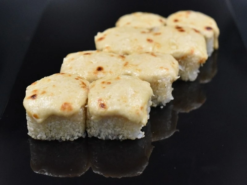 Запеченный ролл Яки Эби