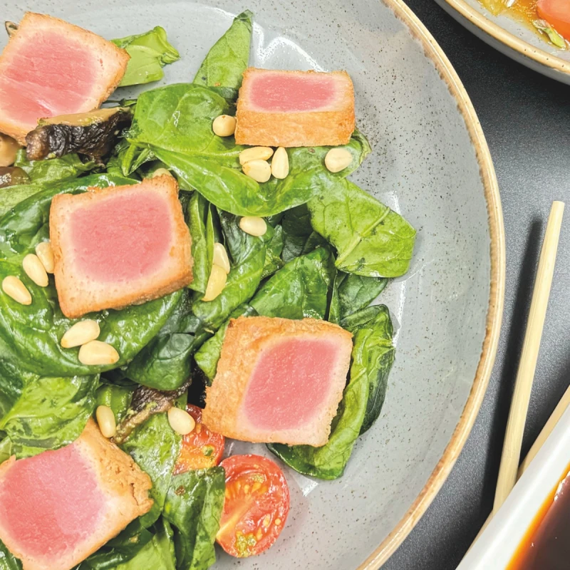 Салат Туна Грин