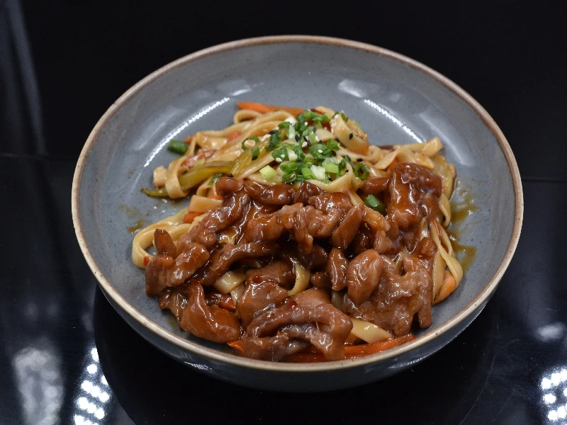 Бутанику Ясай Яки