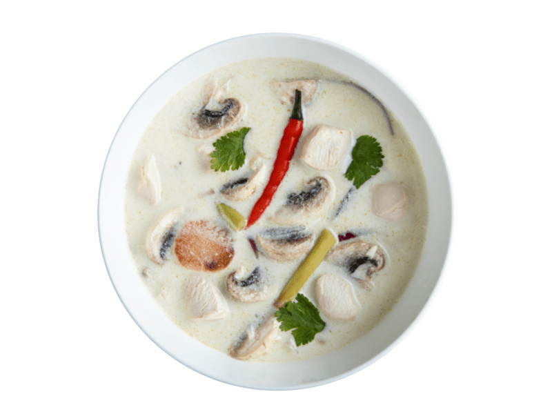 Том Кха с курицей