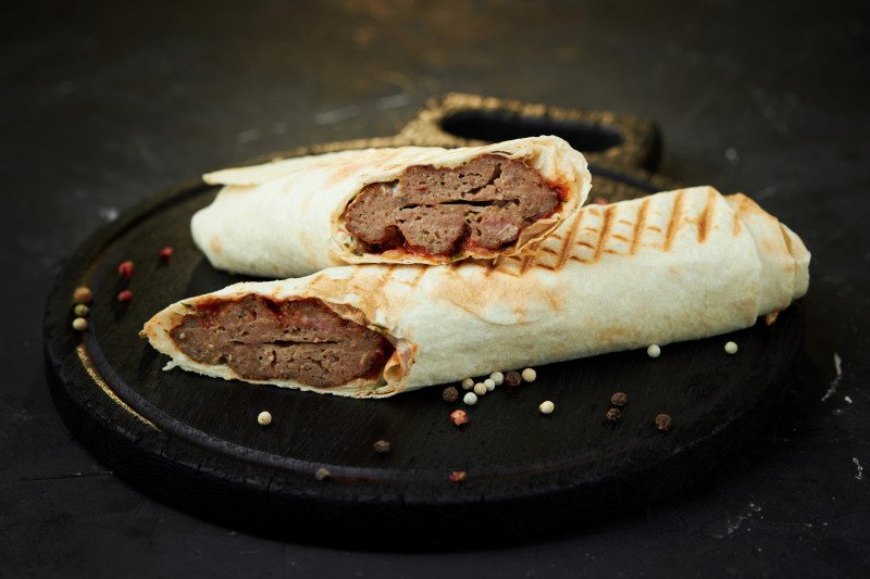 Люля кебаб в лаваше из баранины