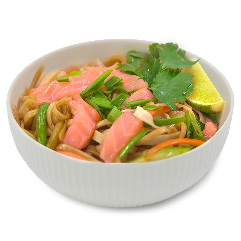 Сливочный вок с лососем