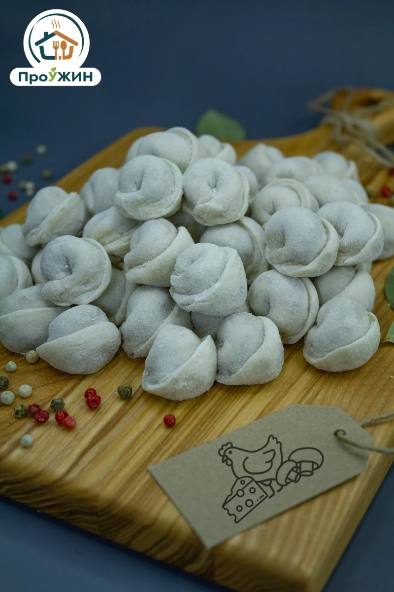 Пельмени с/м "Жульен" ( курица + грибы + сыр) 0,8кг