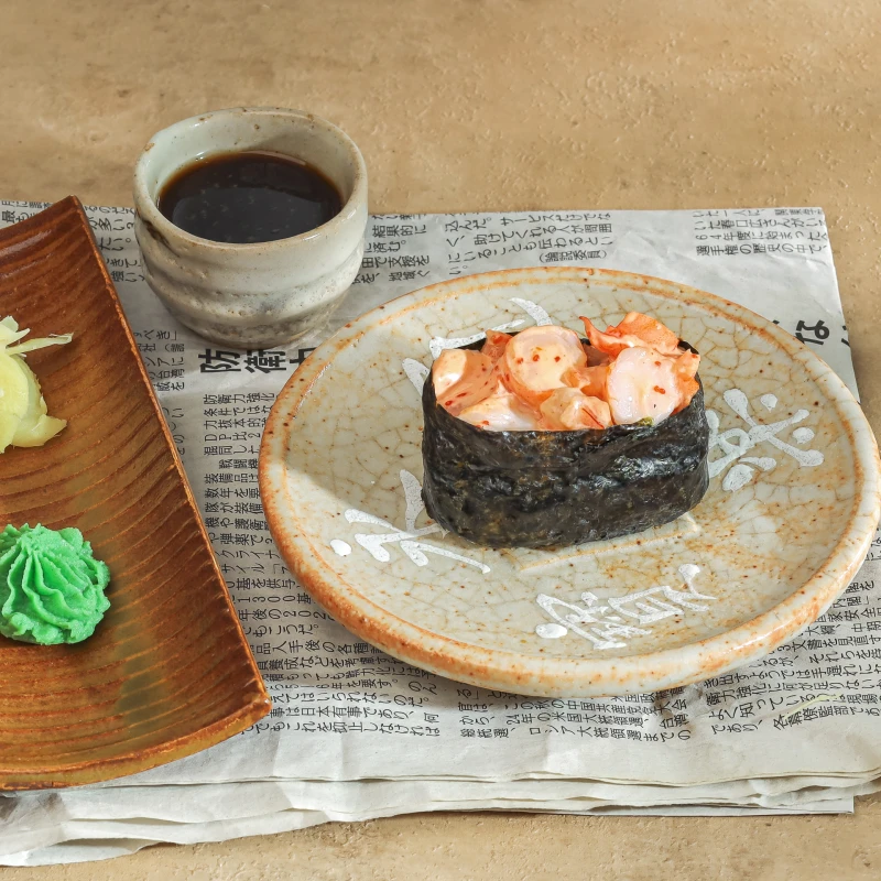 Гункан с креветкой спайси