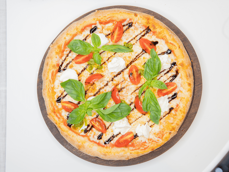 Пицца "Капрезе" 