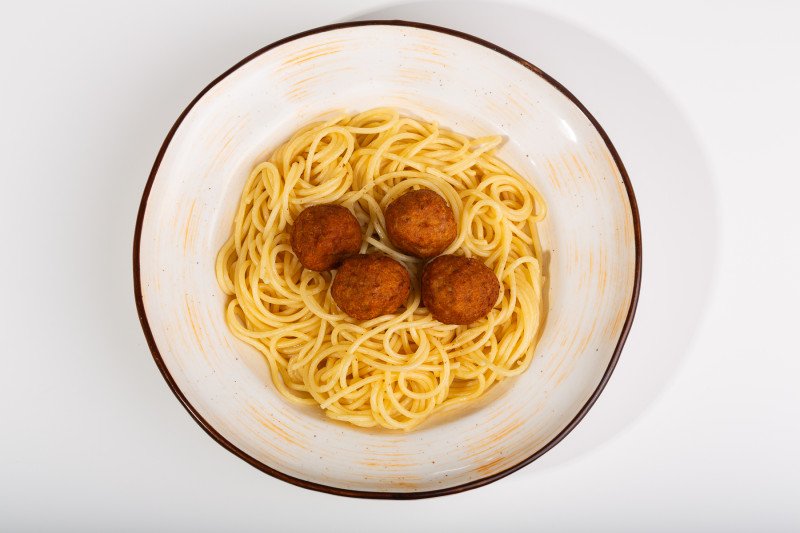 Спагетти с фрикадельками, 215гр