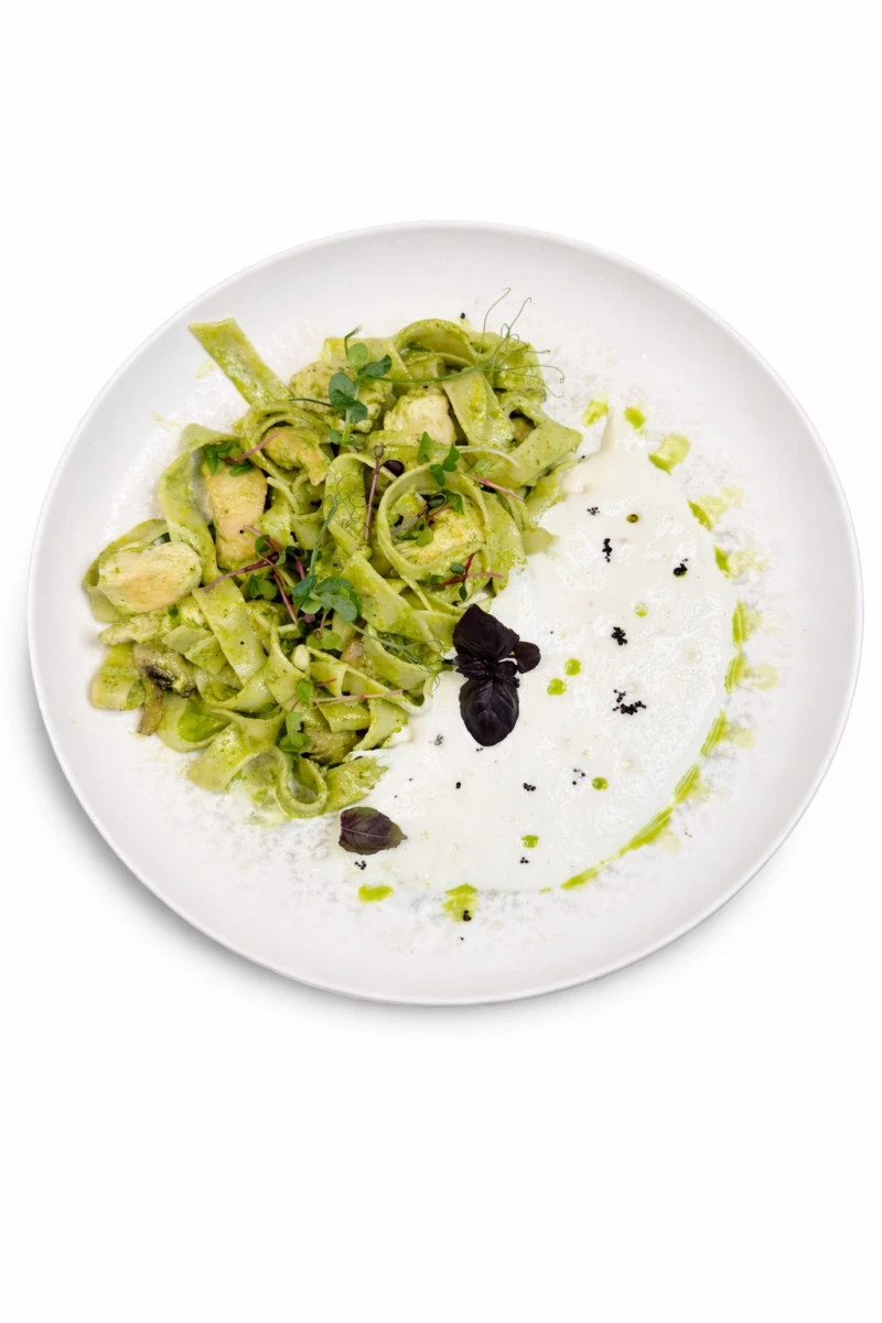 Фетуччини с песто и сырным муссом