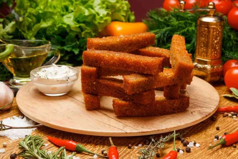 Гренки чесночные