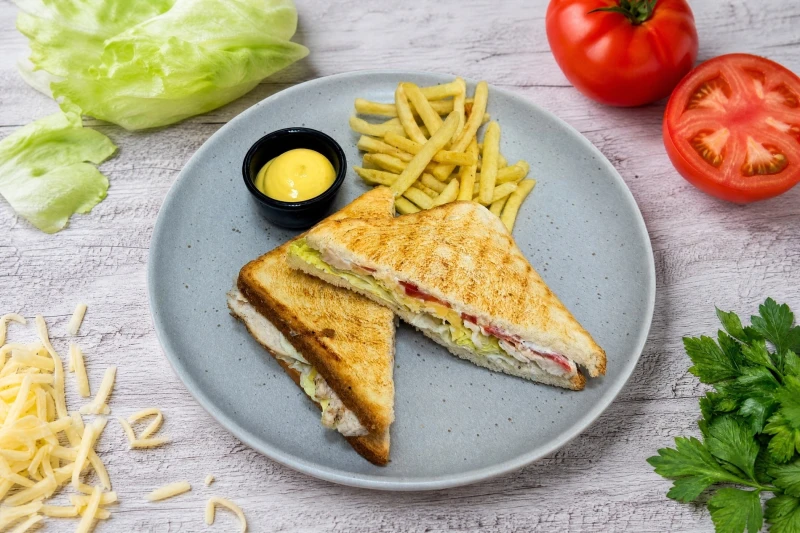 Сэндвич пшеничный с курицей