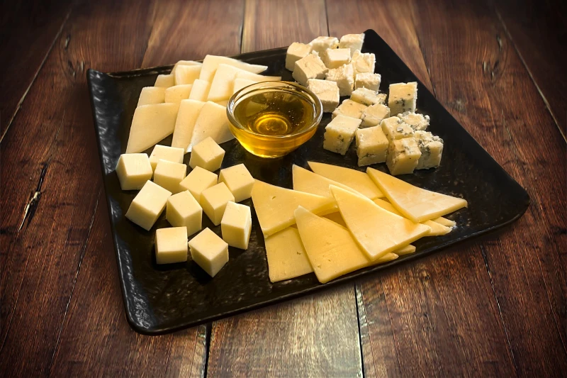 Сырная нарезка