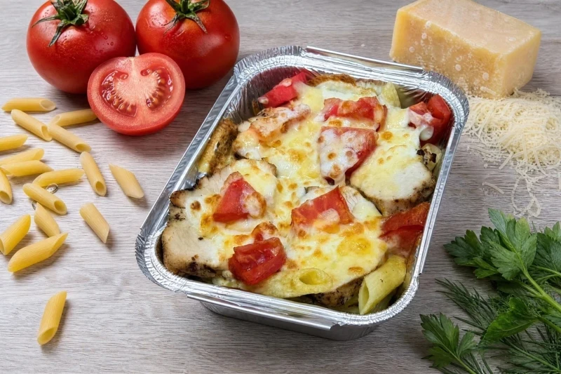 Обед пенне с курицей