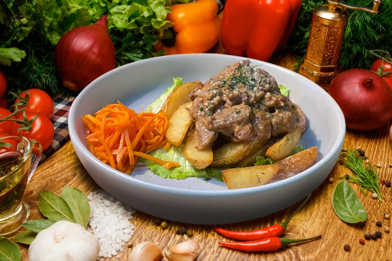 Говядина в сливочном соусе