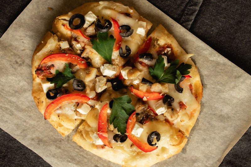 МИНИ-ПИЦЦА ГРЕЧЕСКАЯ С КУРИЦЕЙ XS