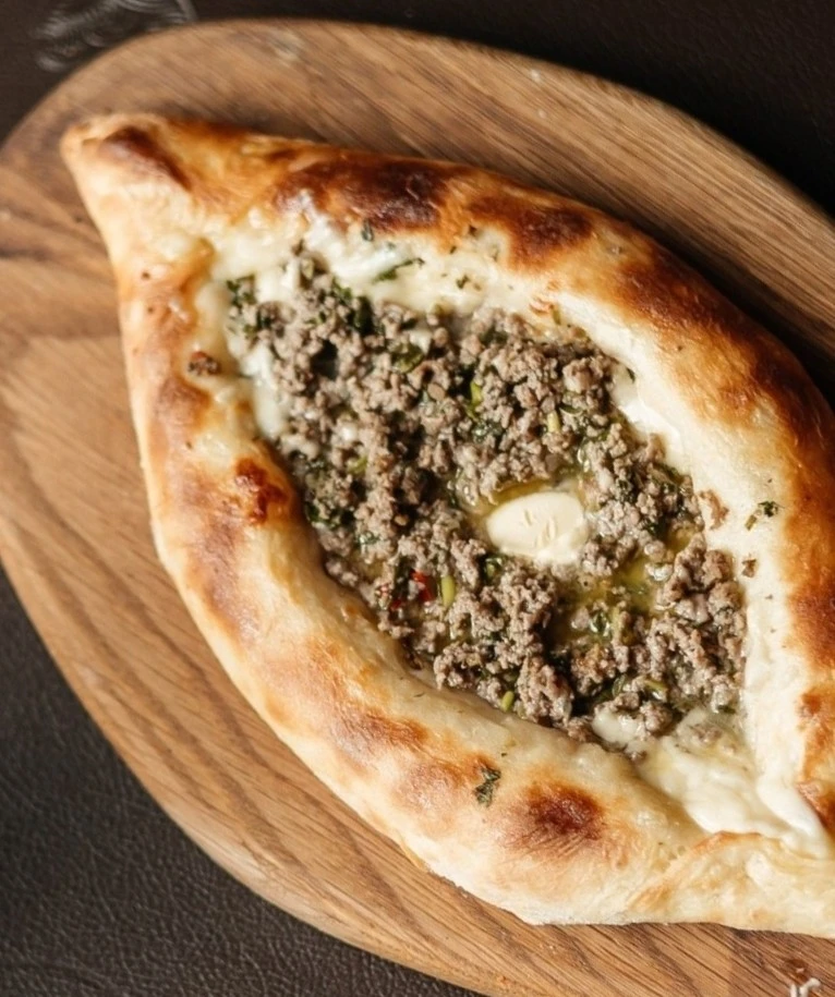 Хачапури с мясом