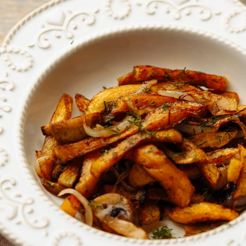 Картофель, жареный с  грибами 