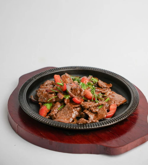 Жеребятина с овощами