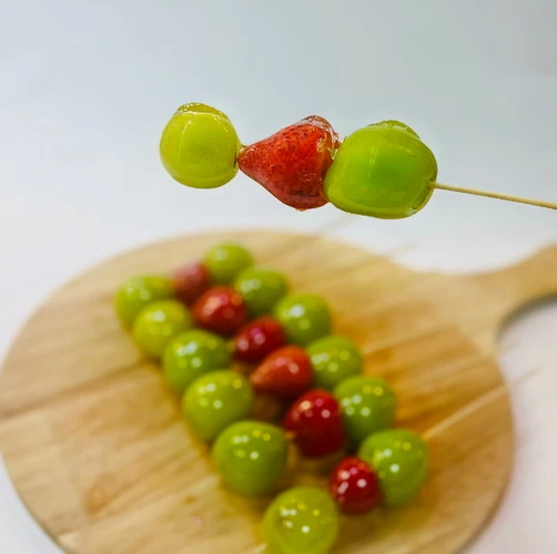 Фрукты в стекле