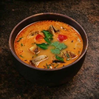 Том ям с курицей