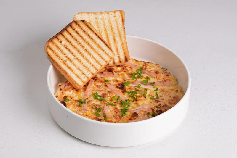 Омлет с ветчиной и сыром