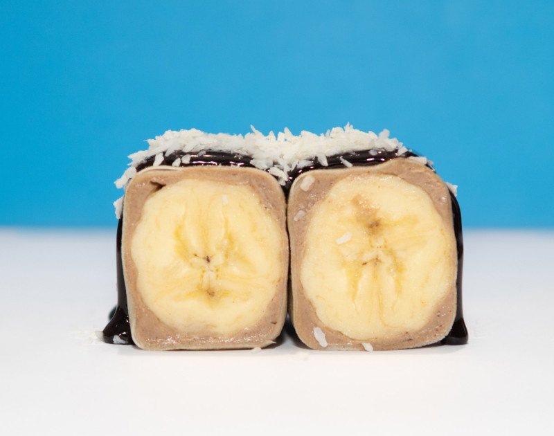 Ролл банан, шоколад и кокос