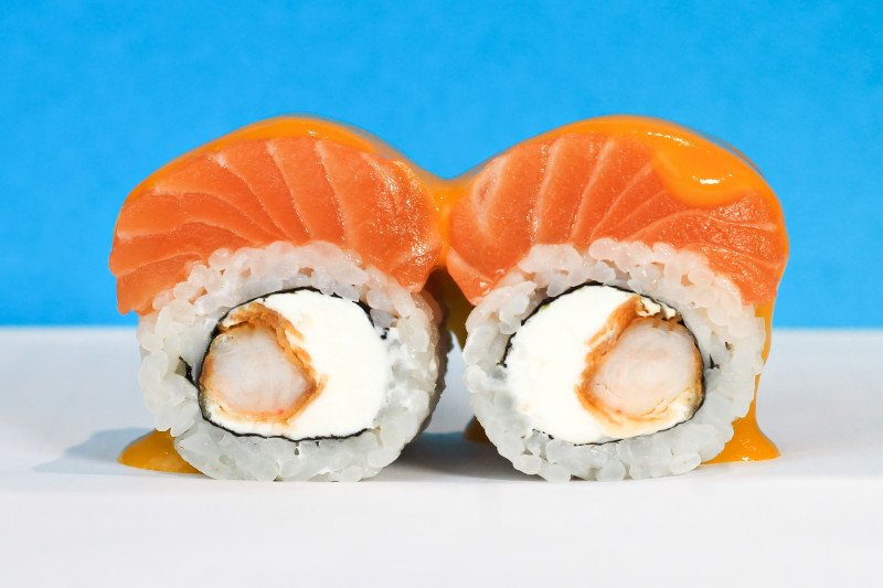 Филадельфия кранч креветка и манго соус