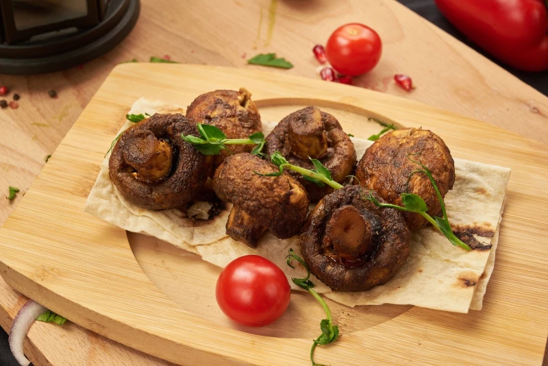 Шампиньоны на мангале