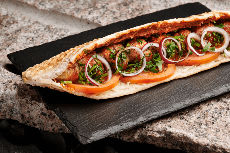 Люля-кебаб говядина в хрустящей булочке