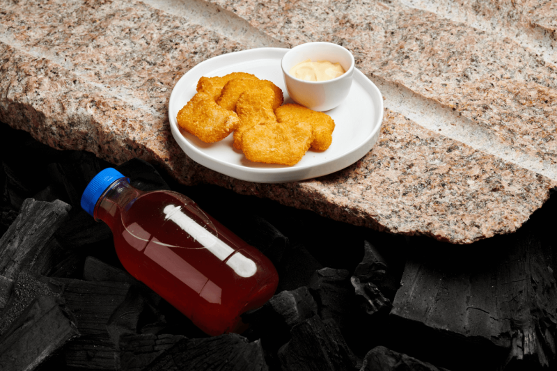 Комбо детский наггетсы + сырный соус + морс