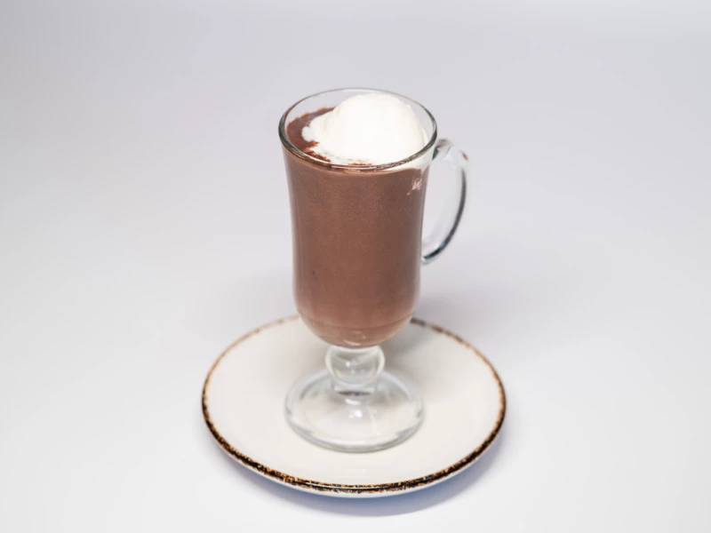 Горячий шоколад с мороженым