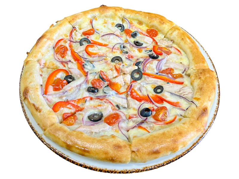 Пицца с копченой курицей и сладким перцем