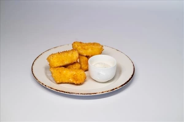 Жареный сыр сулугуни с соусом ранч