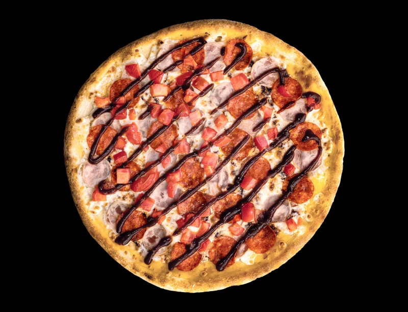Пицца Спецца с колбасками