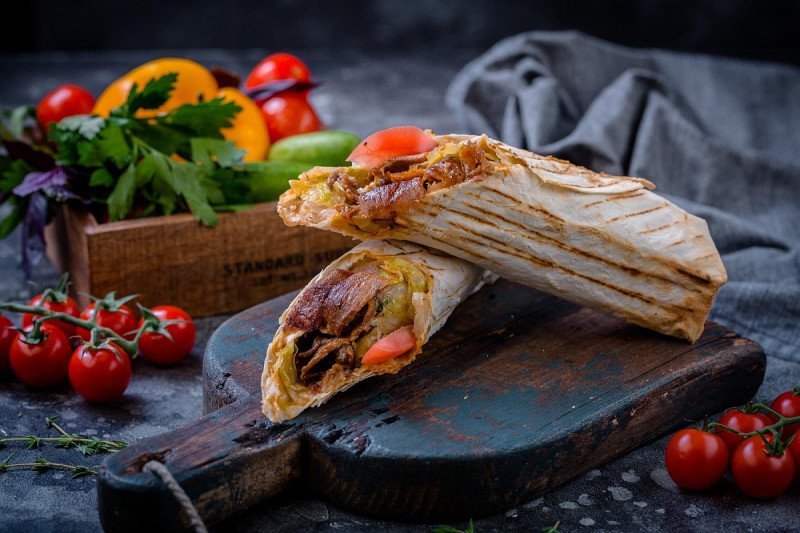 Шаурма на мангале из курицы малая